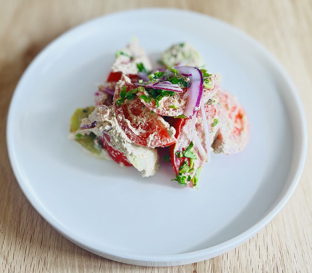 Georgian salad with walnuts